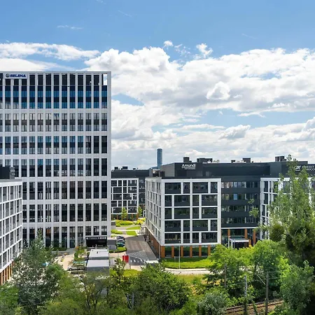 Spacious Family With A Balcony And Parking By Renters Wroclaw